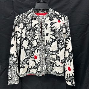 Chico's Black/White Flowered Jackey Size 0